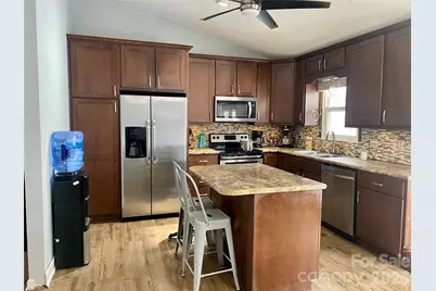 72 Pleasant Garden Drive, Taylorsville, NC 28681 - Photo 7