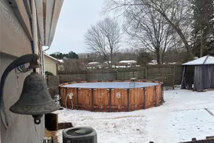 72 Pleasant Garden Dr, Taylorsville, NC 28681 - Photo 23