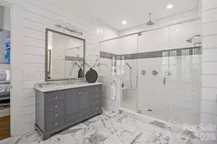 607 Dorothy Dr, Charlotte, NC 28203 - Photo 27