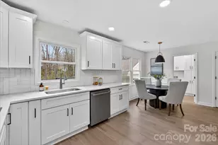 4017 Old Stone Rd, Charlotte, NC 28226 - Photo 13