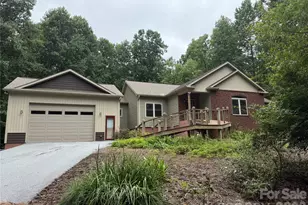 281 Ewbank Rd, Etowah, NC 28729 - Photo 3