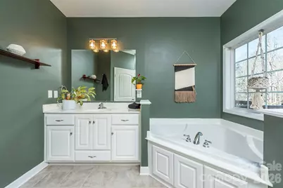 243 Scenic Ridge Drive, Hendersonville, NC 28792 - Photo 21