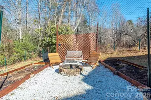 243 Scenic Ridge Dr, Hendersonville, NC 28792 - Photo 35