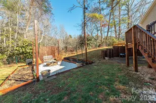 243 Scenic Ridge Dr, Hendersonville, NC 28792 - Photo 39