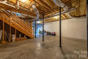 243 Scenic Ridge Dr, Hendersonville, NC 28792 - Photo 31