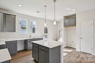 209 Vanguard Ln, Cramerton, NC 28032 - Photo 11