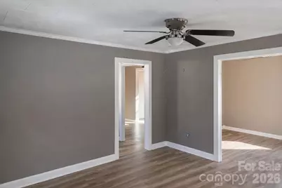 427 Pleasant Avenue, Kannapolis, NC 28081 - Photo 7