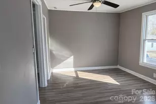 427 Pleasant Ave, Kannapolis, NC 28081 - Photo 5