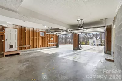 4316 Appaloosa Lane, Charlotte, NC 28215 - Photo 37