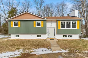 2474 Cedar Valley Dr, Conover, NC 28614 - Photo 1