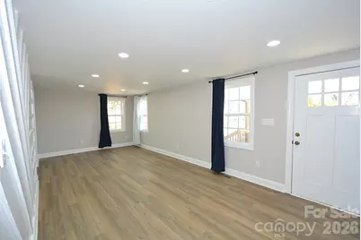 5000 Forestmont Drive, Matthews, NC 28105 - Photo 9