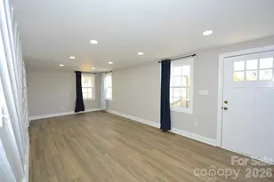 5000 Forestmont Dr, Matthews, NC 28105 - Photo 9