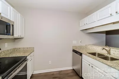 3632 Maggie Laney Drive, Charlotte, NC 28216 - Photo 9