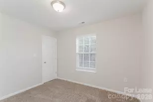 1331 Jordans Pond Ln, Charlotte, NC 28214 - Photo 11