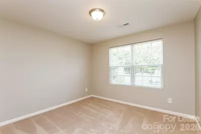 213 Valerie Drive, Lincolnton, NC 28092 - Photo 9