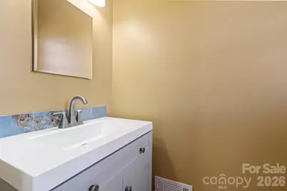 1717 Woodvalley Drive, Charlotte, NC 28216 - Photo 9