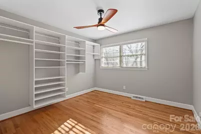 1717 Woodvalley Drive, Charlotte, NC 28216 - Photo 13