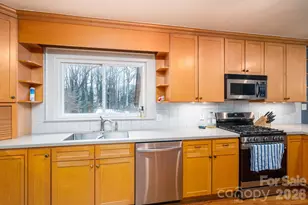 102 Hillside Dr, Shelby, NC 28150 - Photo 17