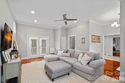 3101 Windsor Drive, Charlotte, NC 28209 - Photo 9