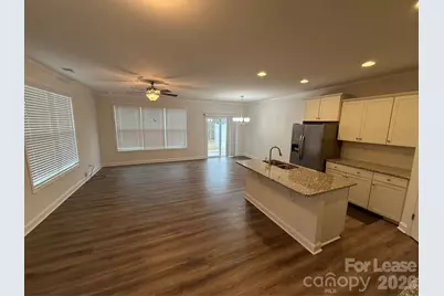 8627 Harris Lake Lane, Charlotte, NC 28269 - Photo 3