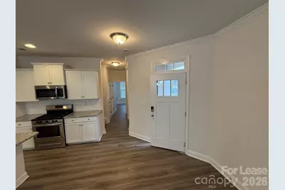 8627 Harris Lake Lane, Charlotte, NC 28269 - Photo 5