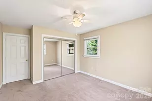 4711 Mountain Point Ln, Charlotte, NC 28216 - Photo 31
