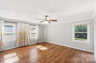 4711 Mountain Point Ln, Charlotte, NC 28216 - Photo 21