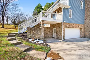 4711 Mountain Point Ln, Charlotte, NC 28216 - Photo 5