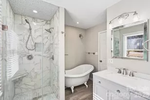 4711 Mountain Point Ln, Charlotte, NC 28216 - Photo 27