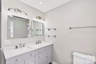 4711 Mountain Point Ln, Charlotte, NC 28216 - Photo 25