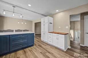 605 Spring St, Mount Holly, NC 28120 - Photo 13