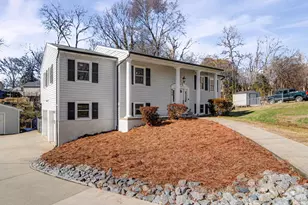 605 Spring St, Mount Holly, NC 28120 - Photo 3