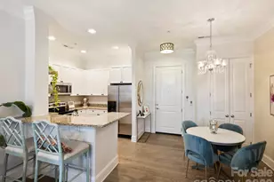 2978 Selwyn Ave, Charlotte, NC 28209 - Photo 5