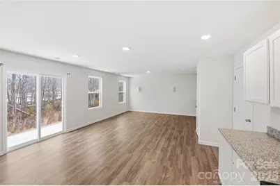 110 Oak Crossing Drive, Shelby, NC 28152 - Photo 7