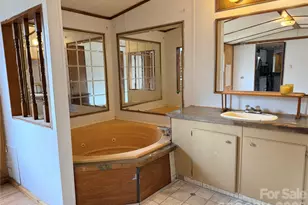 3476 Possum Trot Rd, Burnsville, NC 28714 - Photo 23