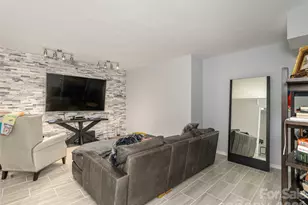 30 W Fairway Dr, Etowah, NC 28729 - Photo 37