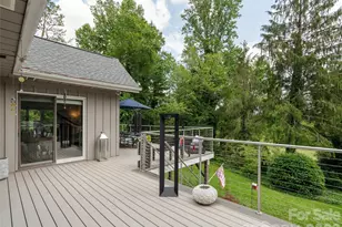 30 W Fairway Dr, Etowah, NC 28729 - Photo 7