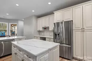 1230 Terrys Gap Rd, Hendersonville, NC 28792 - Photo 9