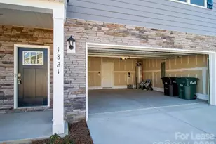 1821 Vanderlyn St, Monroe, NC 28112 - Photo 3