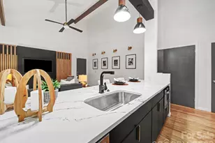 3911 Windwood Cir, Charlotte, NC 28226 - Photo 5