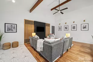 3911 Windwood Cir, Charlotte, NC 28226 - Photo 7