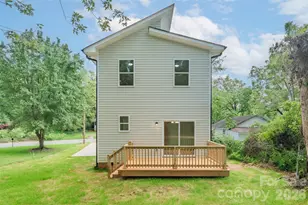 1324 Old Charlotte Rd, Statesville, NC 28677 - Photo 3