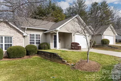 92 Wiltshire Circle, Fletcher, NC 28732 - Photo 1