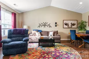 92 Wiltshire Cir, Fletcher, NC 28732 - Photo 5