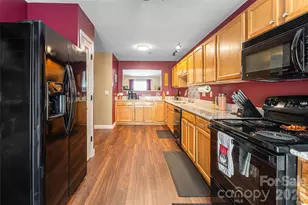 92 Wiltshire Cir, Fletcher, NC 28732 - Photo 11