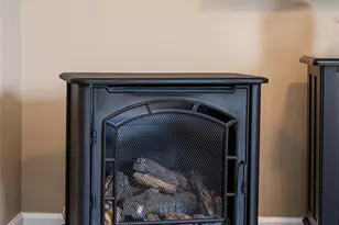 92 Wiltshire Cir, Fletcher, NC 28732 - Photo 9