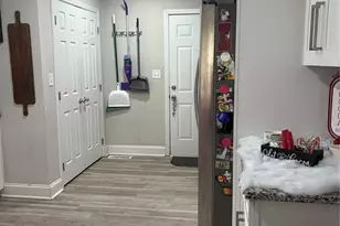 310 N Highland St, Gastonia, NC 28052 - Photo 5