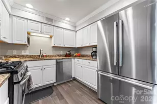 3520 Colony Rd, Charlotte, NC 28211 - Photo 7