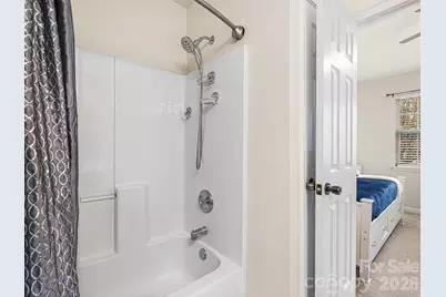 10783 Holly Ridge Boulevard, Charlotte, NC 28216 - Photo 15