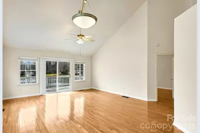 30 Grist Mill Drive, Hendersonville, NC 28739 - Photo 15